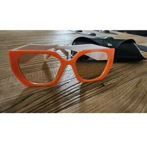 Shein Mod Frame Sunglasses New with case